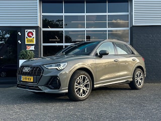 Audi Q3 45 TFSI e S-Line, Automaat, Virtual-Cockpit, CarPlay, Trekhaak, Cruise, Navi, PDC, NAP