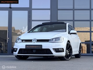 Volkswagen Golf 1.4 TSI DSG / 3X R line / PANO / XENON, LED