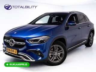 Mercedes-Benz GLA 250 e Luxury Line Business Facelift | Leer | Adaptive Cruise | Camera | Sfeerverlichting | Elektrische achterklep | Navigatie, Stoelverwarming, Privacy glas, Zwarte hemel, Multibeam Led