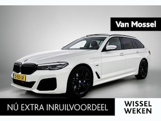 BMW 5-serie Touring 530e Business Edition Plus | WORDT VERWACHT | PANORAMADAK | ACHTERUITRIJCAMERA | TREKHAAK | HARMAN KARDON | HEAD-UP | ELEKTRISCHE KOFFERKLEP | STOELVERWARMING | CLIMATE CONTROL | ADAPTIVE CRUISE CONTROL | APPLE CARPLAY - ANDROID AUTO |