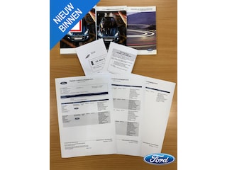 Ford Fiesta 100pk EcoB Titanium Navi Climat Cruise Voorruitverwarming Parkeersensoren 5drs Dealeronderhouden