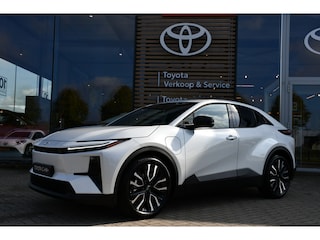 Toyota C-HR First Edition 77 kWh 224pk | Nieuw | Lichtmetalen velgen multi-spaaks 20" | Snel leverbaar |