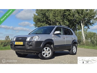 Hyundai Tucson 2.0i 4WD Style airco lage kilometerstand!