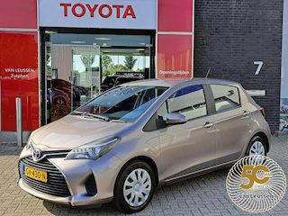 Toyota Yaris 1.3 VVT-i Aspiration CRUISE AIRCO TREKHAAK NAVI