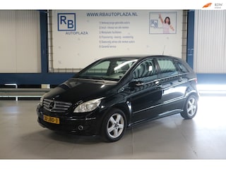 Mercedes-Benz B-klasse 170 AUTOMAAT . AIRCO . STOELVERWARMING ! ! !