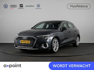 Audi A3 Sportback 40 TFSI e Business edition 204 pk S-tronic | Navigatie | Parkeersensoren (Park assist) | Achteruitrijcamera | Adaptieve cruise control |