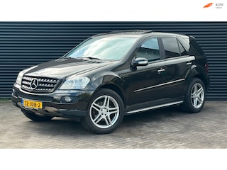 Mercedes-Benz M-klasse 350 *Motorstoring* | Schuifdak | Trekhaak | Cruise | Alcantara |