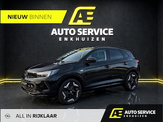 Opel Grandland 1.6 Turbo Plug-In Hybrid 4x4 GSe Rijklaar! | 300pk! 4x4 | Lederen bekleding met stoelkoeling en verwarming | Full LED | Carplay | Camera | 19"GSe lichtmetalen velgen | Keyless | Electrische achterklep | Adaptive Cruise