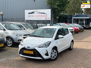 Toyota Yaris 1.5 Hybrid Aspiration Aut/Airco/Navi/Camra/Cruise/Nap/Nieuw Apk/Dealer Onderhoud/2 sleutels aanwezig/6Maanden Garanti