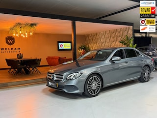 Mercedes-Benz E-klasse 200 AMG 19"|Automaat|Garantie||Dealerond|Camera|LED|Ambient|Leder|Rijklaar