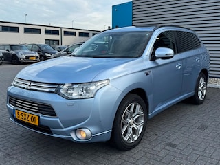 Mitsubishi Outlander 2.0 PHEV instyle