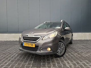 Peugeot 2008 1.2 VTi Active | Trekhaak | Bluetooth | NAP | Distributie vervangen | Hoge instap |