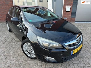 Opel Astra 1.8 Cosmo / Navi / Airco / Clima / Cruise