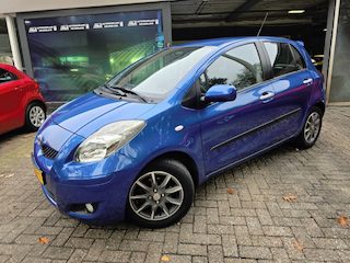 Toyota Yaris 1.3 VVTi Aspiration | 1E EIGENAAR | 3/6 OF 12MND GARANTIE | AIRCO | ELEC RAMEN | LMV | NW APK |