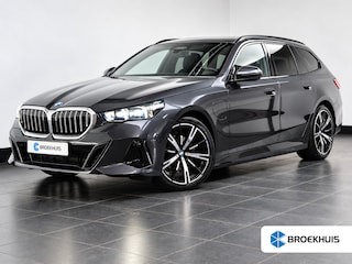 BMW 5-serie Touring 530e M Sport Edition l Harman Kardon l Adaptive LED l Stoelverkoeling l Elektr. Incl Memory l Grill Verlichting l 360gr Camera l Pano Dak l