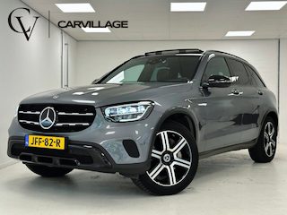 Mercedes-Benz GLC 300e 4MATIC Luxury | Luchtvering | Trekhaak | Panoramadak | Distronic |