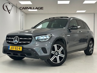 Mercedes-Benz GLC 300e 4MATIC Luxury | Luchtvering | Trekhaak | Panoramadak | Distronic |