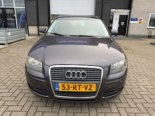 Audi A3 Sportback 1.6 FSI Attraction