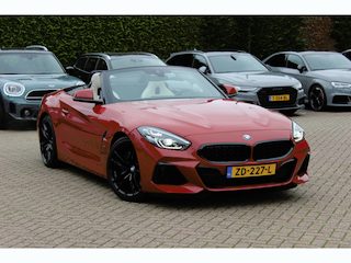 BMW Z4 Roadster M40i First Edition / Full option! / Camera / Head-up / Leder / Harman Kardon / 19'' / Keyless / Stuur+Stoelverwarming / Windscherm / Dodehoek / DAB / ACC