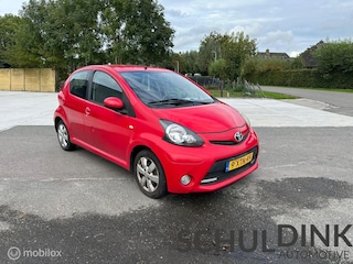 Toyota Aygo 1.0 VVT-i Dynamic Orange AIRCO KOUD|5 DEURS|TOMTOM