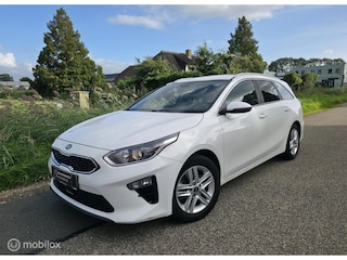 Kia Ceed Sportswagon 1.0 T-GDi / Trekh. / Navi / Half leder