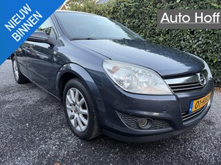 Opel Astra 1.6 Temptation | Navi | Autom. Airco | Cruise Control | LMV | Elekt. Ramen | Nieuwe APK!