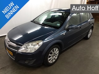 Opel Astra 1.6 Temptation | Navi | Autom. Airco | Cruise Control | LMV | Elekt. Ramen | Nieuwe APK!