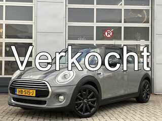 Mini Cooper 1.5 Chili | Navigatie | LM Velgen 17" | Cruise Control Adaptief | Head-Up Display | PDC Achter | Airco |