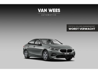 BMW 218i Business Edition Plus | 1e eigenaar | Origineel NL | HiFi audio | Active Guard Plus | Cruise control | Sportstuur | DAB | Stoelverwarming | PDC | Trekhaak