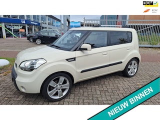 Kia Soul 1.6 X-ecutive127pk Airco Trekhaak 1300kg Hoge instap