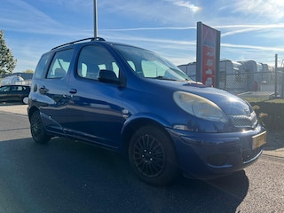 Toyota Yaris Verso 1.3 VVT-i Sol | Airco | Afneembare Trekhaak | Nieuw APK | Elek. Ramen Voor