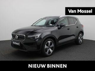 Volvo XC40 1.5 T4 Plug-in hybrid Plus Bright | Automaat | Apple Carplay / Android Auto | Memory Seats | Harman-Kardon | Virtual Cockpit | Stoel - Stuurverwarming | Elektrische Achterklep | Achteruitrijcamera | Navigatie | Climate Control | Cruise Control | Lichtmetalen Velgen |