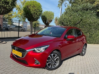 Mazda 2 1.5 Skyactiv, Clima, Cruise Control, Navigatie, Achteruitrijcamera, Parkeersensoren, Stoelverwarming, Isofix, LM-velgen