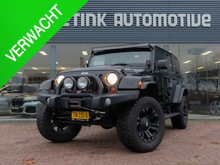 Jeep Wrangler Unlimited 3.6 Sahara | Cruise | Side step | Lier