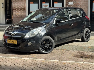 Hyundai i20 1.2i i-Motion AIRCO | LAGE KM
