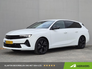 Opel Astra Electric 54 kWh GS / SOH 98% / Stuur- & Stoelverwarming / Rondomzicht camera / Navigatie / Apple Carplay Android Auto / CCS snelladen / Stand-kachel / Adaptief cruise control / Keyless Entry/Start / Lichtmetalen wielen 18“ /