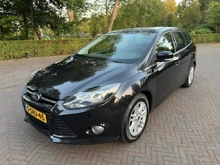 Ford Focus Wagon 1.0 EcoBoost Titanium/Trekhaak/Navi/PDC/APK