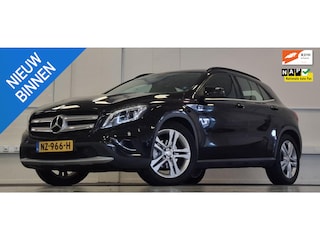 Mercedes-Benz GLA 200 Edition 1 Automaat Navi Xenon Leder Mooi!