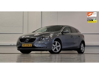 Volvo V40 1.5 T2 Momentum 2e Eigenaar Navi LED Goed onderhouden