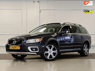 Volvo XC70 3.0 T6 Momentum BLIS Xenon Leer Navi Mooi! Trekhaak Vol!!!