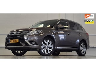 Mitsubishi Outlander 2.0 PHEV Business Edition Trekhaak 100% Dealer onderhouden Allseason banden Mooi!