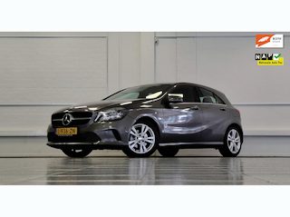 Mercedes-Benz A-klasse 180 Ambition Leer Navi Camera LED Parkeerhulp voor & achter Mooi!