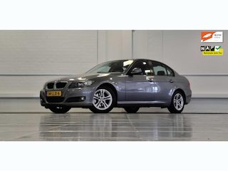 BMW 318i Business Line Xenon Sportstoelen Navi Parkeerhulp Garantie Mooi!