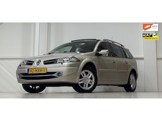 Renault Mégane Grand Tour 2.0i 16V Tech Line Schuifdak Trekhaak Navigatie Garantie