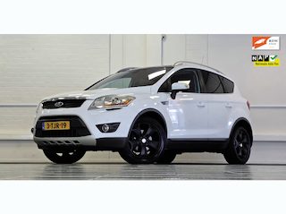 Ford Kuga 2.5 20V Titanium Trekhaak Panoramadak Leder Navigatie