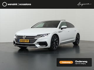 Volkswagen Arteon 2.0 TSI Business R Exclusive 190pk | Panoramadak | 20'' Lichtmetalen Velgen | Adaptieve Cruise Control | R-Line In/Exterieur | Elektr. Trekhaak |