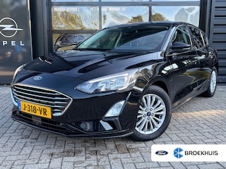 Ford Focus 1.0 Hybrid Titanium X | AGR COMFORTSTOELEN| DODEHOEK DETECTIE| NAVIGATIE + APPLE CARPLAY/ANDROID AUTO| KEYLESS ENTRY & START| CAMERA + PARKEERSENSOREN| LED KOPLAMPEN| DRAADLOZE TELEFOONLADER| BROEKHUIS ONDERHOUDEN|