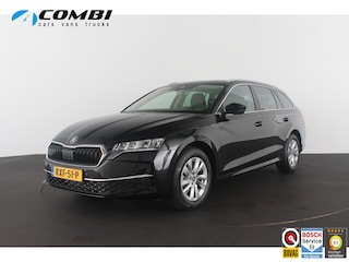 Skoda Octavia Combi 1.5 TSI MHEV Business Edition > Trekhaak/Camera/Winterpakket/Sfeerverlichting