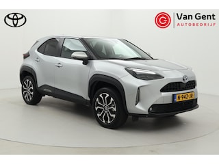 Toyota Yaris Cross 1.5 Hybrid First Edition | Apple Carplay / Android Auto | Keyless | Adaptive Cruise | Clima | Camera | Full LED | 17 inch