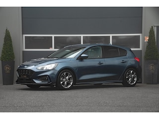 Ford Focus 1.0 EcoBoost Titanium X Business ST Line